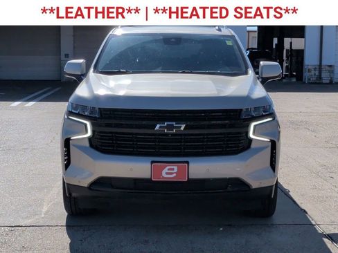 Used 2023 Chevrolet Suburban RST w/ Sport Performance Package image 5