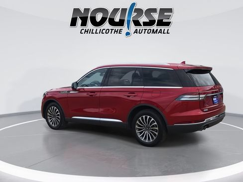 Used 2020 Lincoln Aviator Reserve w/ Elements Package Plus AWD/4WD image 6