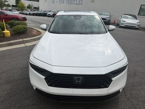 Used 2023 Honda Accord EX image 15