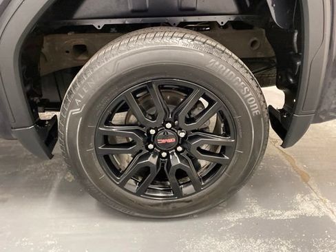 Used 2024 GMC Sierra 1500 Elevation AWD/4WD image 25