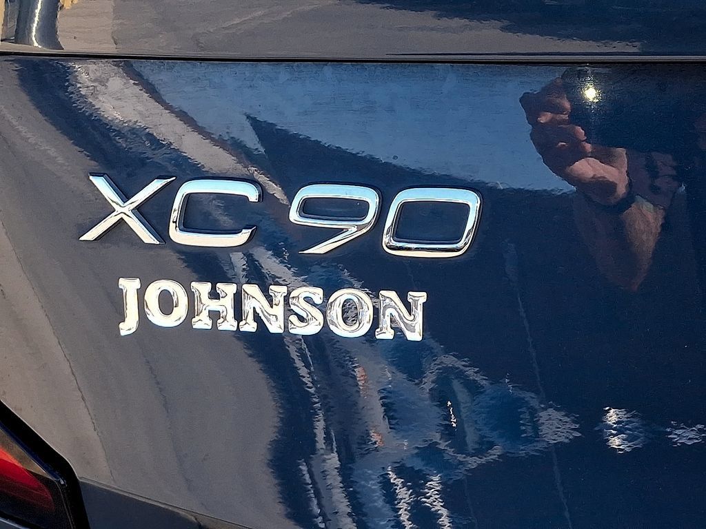 Certified 2026 Volvo XC90 B6 Plus AWD/4WD image 30