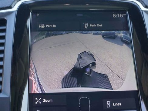 Used 2018 Volvo XC90 T5 Momentum w/ Convenience Package FWD image 27