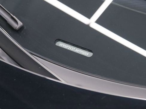 Used 2018 Bugatti Chiron image 48