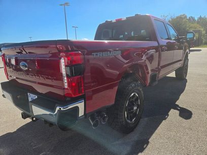 New 2026 Ford F350 Lariat w/ Tremor Off-Road Package
