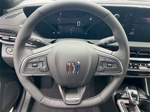 New 2026 Buick Envista Avenir image 7