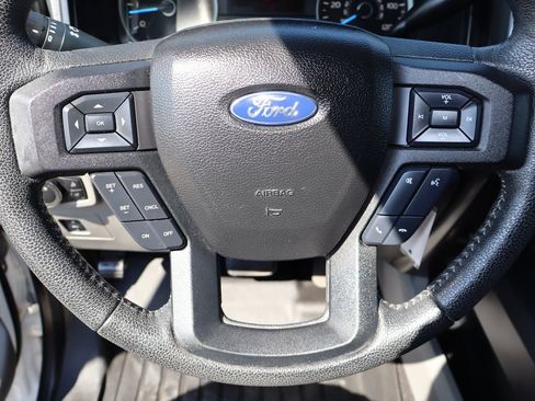 Used 2015 Ford F150 XLT w/ Equipment Group 301A Mid RWD image 10