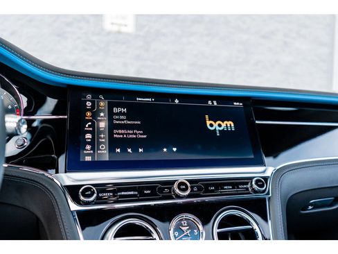 Used 2024 Bentley Continental GT Speed image 39