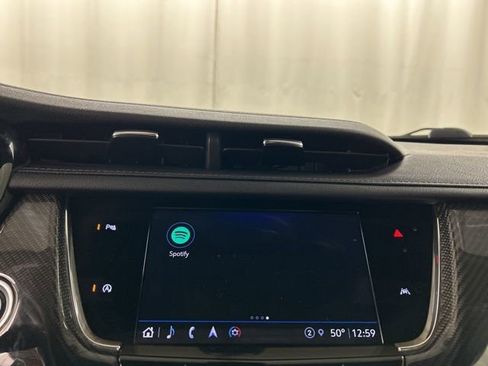 Used 2023 Cadillac XT6 Sport image 16