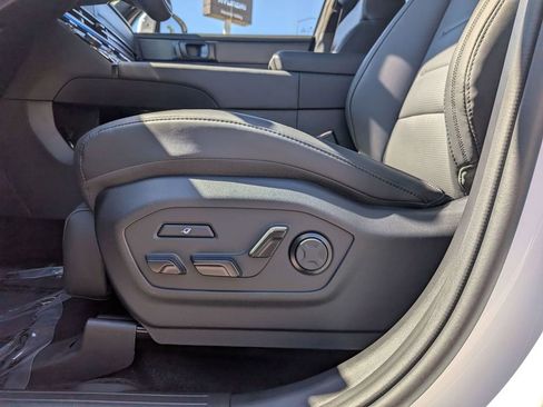 New 2026 Hyundai Santa Fe Calligraphy AWD/4WD image 18