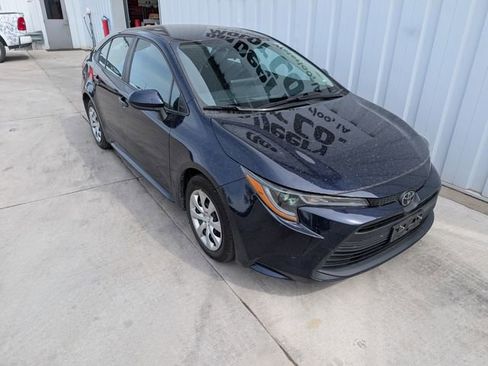 Used 2023 Toyota Corolla LE FWD image 6