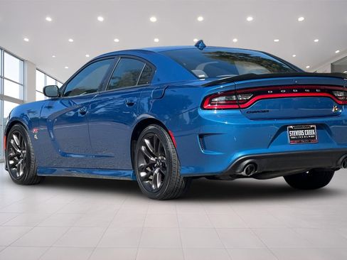 Used 2020 Dodge Charger Scat Pack RWD image 6