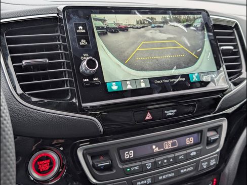 New 2026 Honda Ridgeline Black Edition image 12