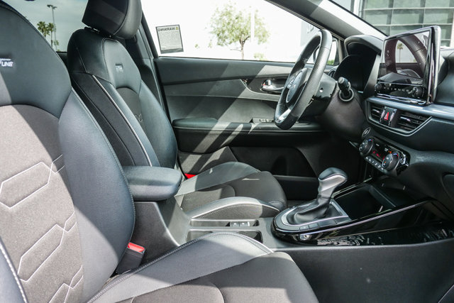 Certified 2023 Kia Forte GT-Line w/ GT-Line Technology Package FWD image 17