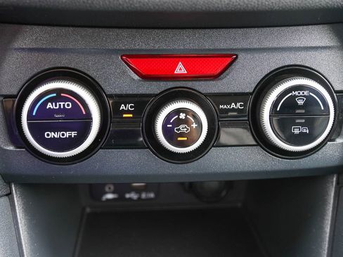 Used 2021 Subaru Crosstrek Hybrid w/ Moonroof Package w/Navigation image 24