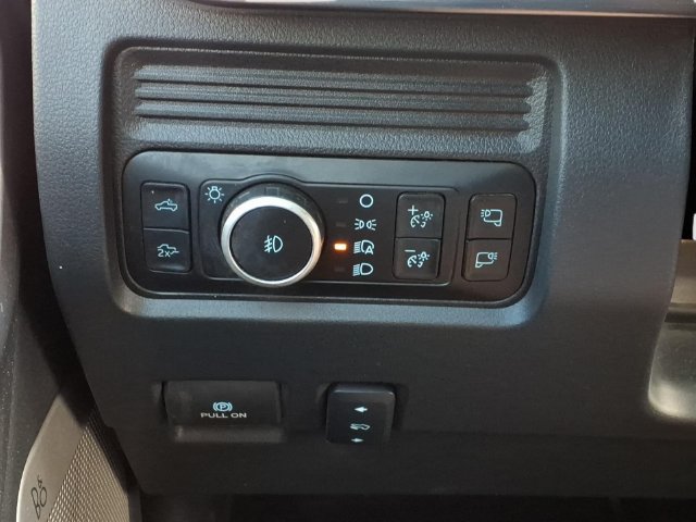 Used 2025 Ford F350 Lariat AWD/4WD image 17