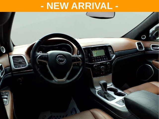 Used 2020 Jeep Grand Cherokee Summit w/ Skid Plate Group AWD/4WD image 13