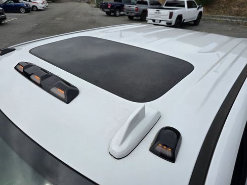 Used 2021 Chevrolet Silverado 2500 High Country w/ Z71 Off-Road Package image 24