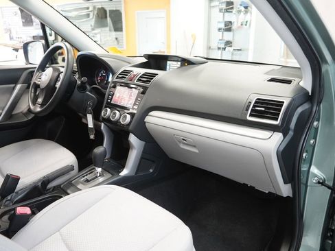 Used 2016 Subaru Forester 2.5i Premium image 33