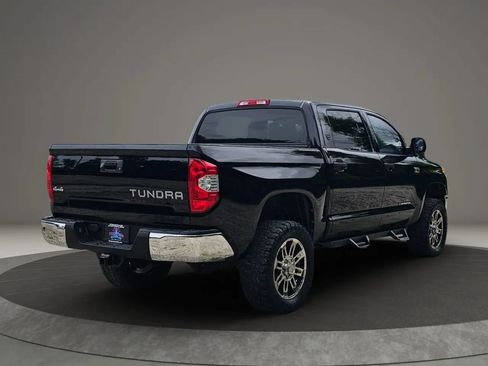 Used 2014 Toyota Tundra SR5 w/ SR5 Upgrade Package AWD/4WD image 8