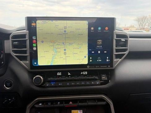 Used 2024 Toyota Tundra Limited image 13