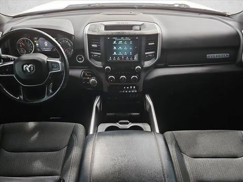 Used 2019 RAM 1500 Big Horn AWD/4WD image 16