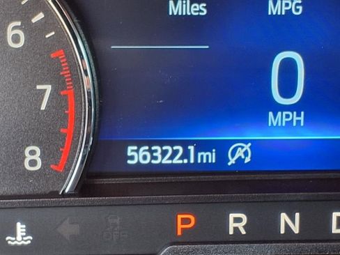 Used 2021 Ford Explorer XLT w/ XLT Sport Appearance Package image 37