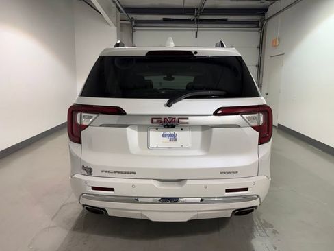 Used 2020 GMC Acadia Denali w/ Technology Package AWD/4WD image 6