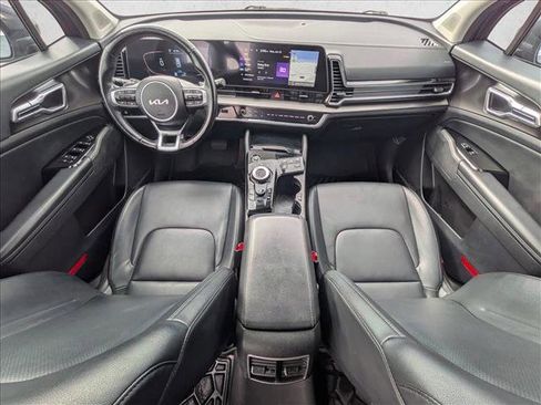 Used 2023 Kia Sportage EX image 18