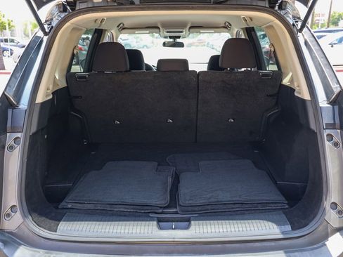 Used 2023 Nissan Rogue S FWD image 16