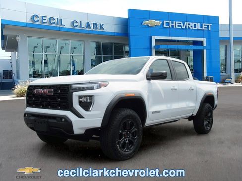 Certified 2025 GMC Canyon Elevation w/ Convenience Package RWD image 1