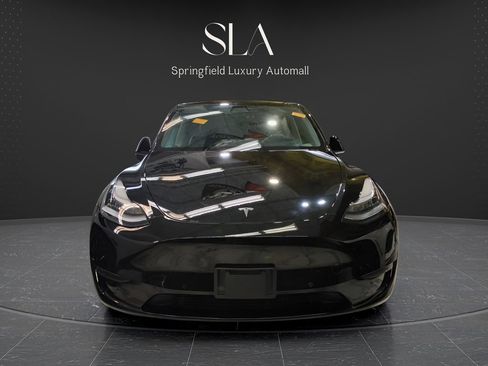 Used 2020 Tesla Model Y Long Range AWD/4WD image 3