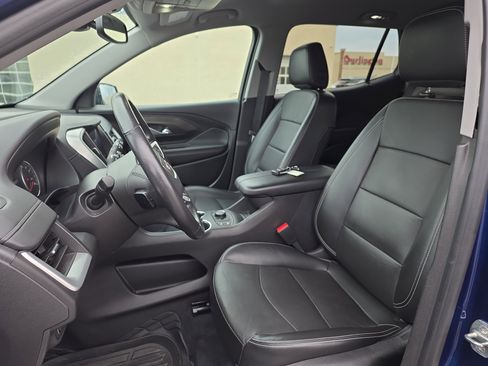 Used 2022 GMC Terrain SLT image 13