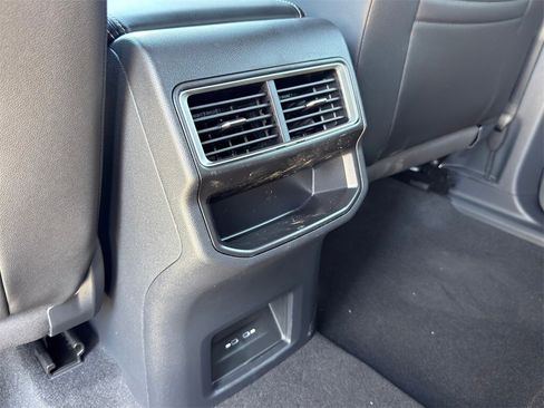 New 2026 Volkswagen Atlas Cross Sport SE image 35