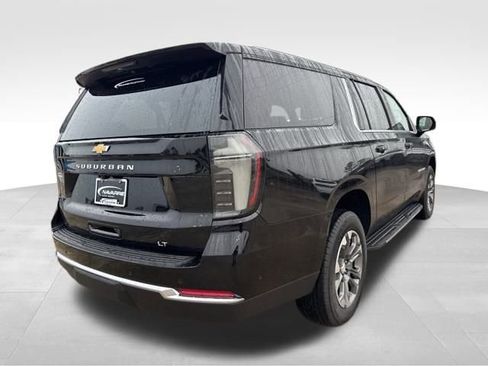New 2026 Chevrolet Suburban LT w/ Comfort Package image 9