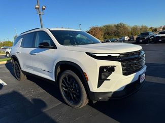 New 2026 Chevrolet Traverse LT w/ Midnight/Sport Edition video 2