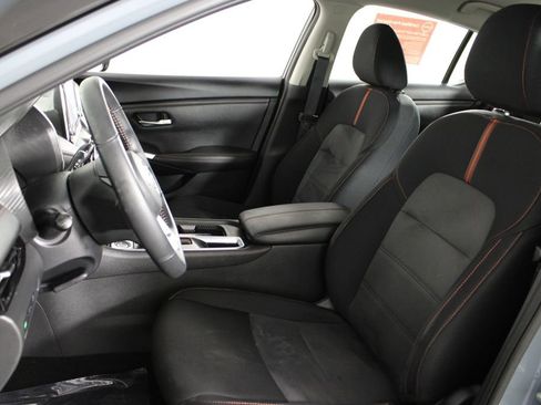 Certified 2024 Nissan Sentra SR w/ Trunk Package FWD image 20