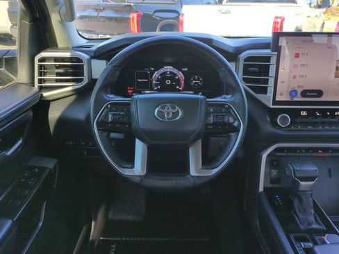 Used 2024 Toyota Tundra Limited image 15