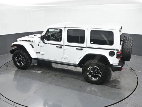 New 2026 Jeep Wrangler Unlimited Rubicon w/ Safety Group image 44