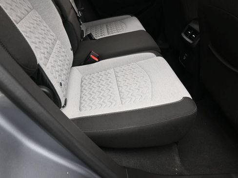 Used 2024 Chevrolet Equinox LS w/ LS Convenience Package FWD image 35