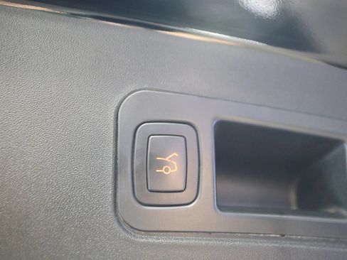 Used 2018 Tesla Model S 100D AWD/4WD image 47