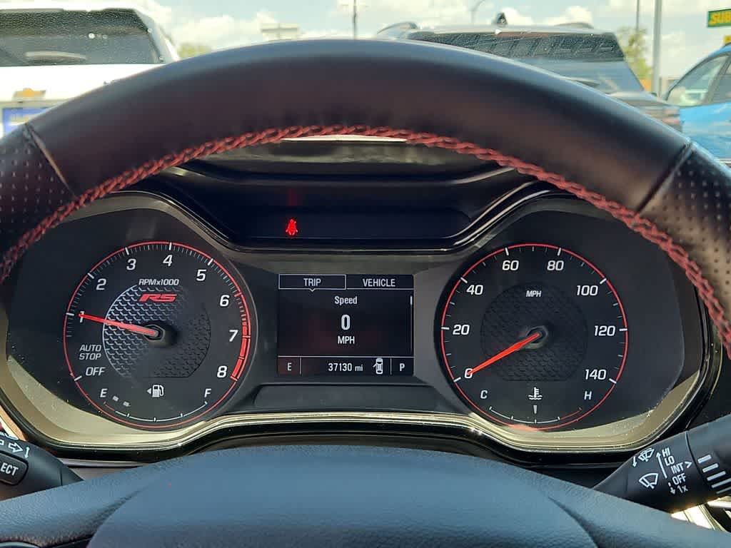 Used 2025 Chevrolet Trax RS w/ Driver Confidence Package FWD image 22