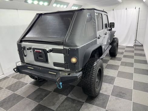 Used 2016 Jeep Wrangler Unlimited Sport w/ Quick Order Package 24S AWD/4WD image 4