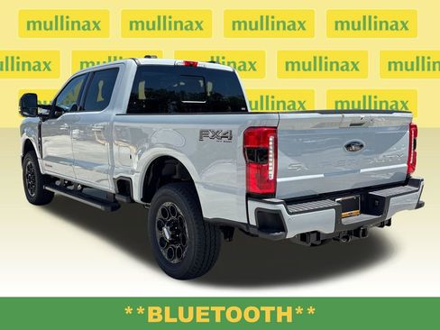 New 2026 Ford F250 Lariat w/ Black Appearance Package AWD/4WD image 12