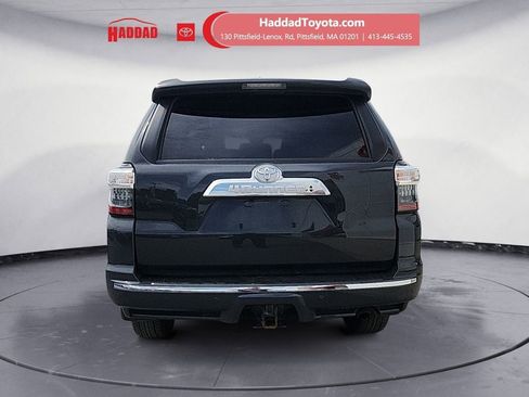 Used 2024 Toyota 4Runner Limited AWD/4WD image 4