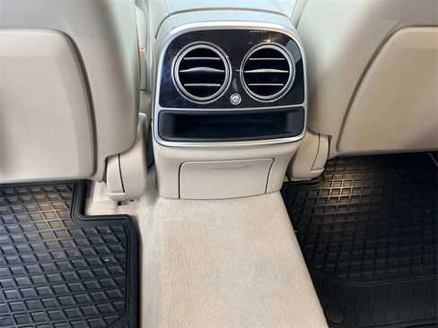 Used 2019 Mercedes-Benz S 560 4MATIC Sedan image 15