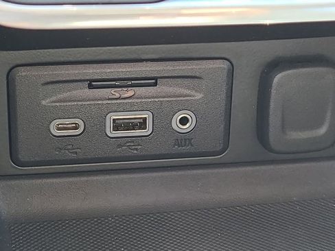 Used 2019 GMC Terrain Denali w/ Advanced Safety Package image 31