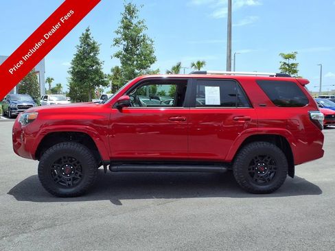 Used 2021 Toyota 4Runner SR5 RWD image 4