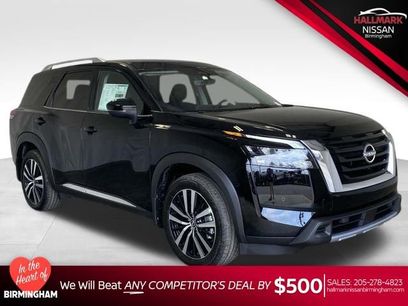New 2025 Nissan Pathfinder Platinum