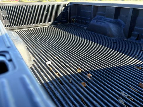 Used 2001 Ford F350 XLT image 29