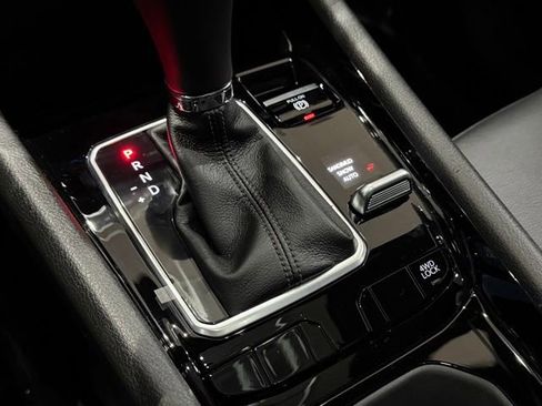 New 2025 Jeep Compass Latitude w/ Sun & Sound Group image 17